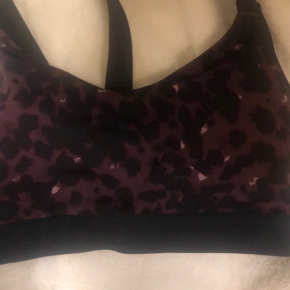 NWOT All In Motion Leopard Print  7/8 Legging & Sports Bra Set  Size Small - Picture 14 of 16